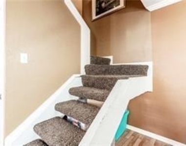 5626 Preston Oaks Road - Photo Thumbnail 32