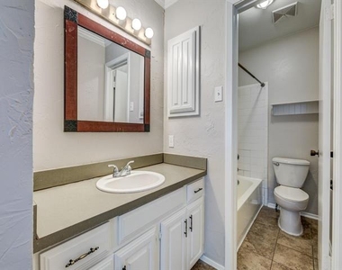 5626 Preston Oaks Road - Photo Thumbnail 7