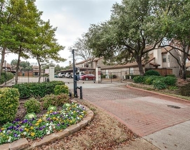 5626 Preston Oaks Road - Photo Thumbnail 15