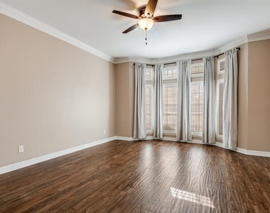 529 Chippendale Drive - Photo Thumbnail 30