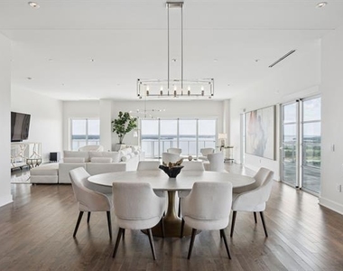 2800 Lakeside Parkway - Photo Thumbnail 6