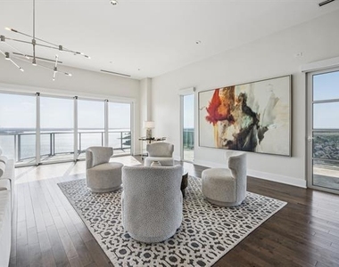 2800 Lakeside Parkway - Photo Thumbnail 5