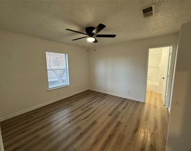 762 E Warrior Trail - Photo Thumbnail 6