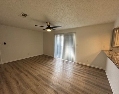 762 E Warrior Trail - Photo Thumbnail 3