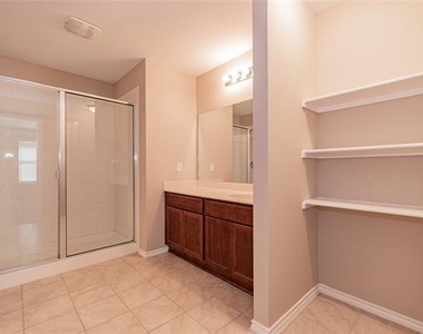 1120 Decker Drive - Photo Thumbnail 10