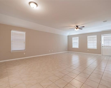 1120 Decker Drive - Photo Thumbnail 7