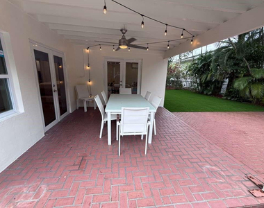 800 Se 11th Court - Photo Thumbnail 19