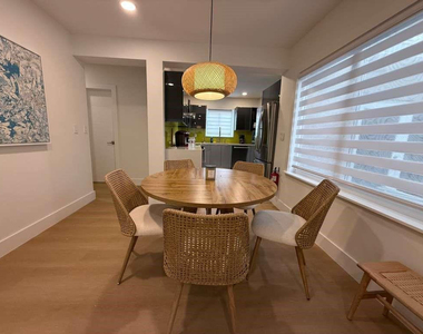 800 Se 11th Court - Photo Thumbnail 4