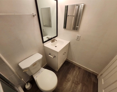 9421 Nw 15th Street - Photo Thumbnail 21