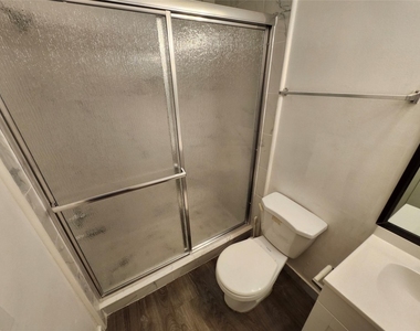9421 Nw 15th Street - Photo Thumbnail 20