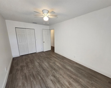 9421 Nw 15th Street - Photo Thumbnail 19