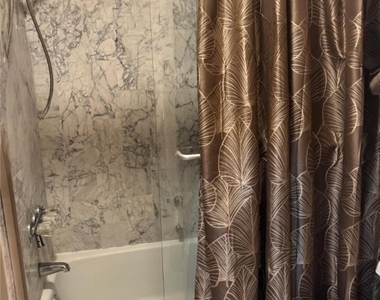 6219 Bay Club Drive - Photo Thumbnail 18