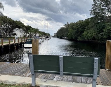 6219 Bay Club Drive - Photo Thumbnail 23