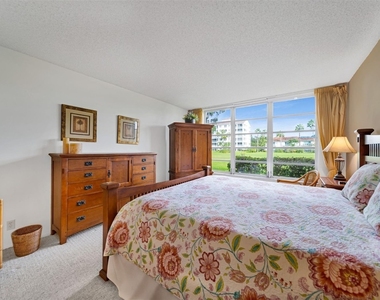 801 Cypress Boulevard - Photo Thumbnail 13