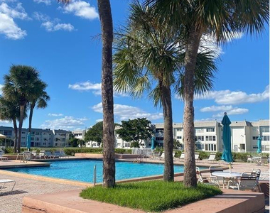 8590 Sunrise Lakes Boulevard - Photo Thumbnail 20