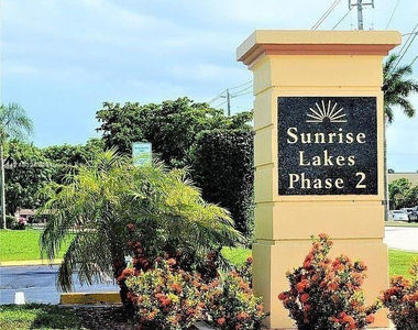 8590 Sunrise Lakes Boulevard - Photo Thumbnail 19