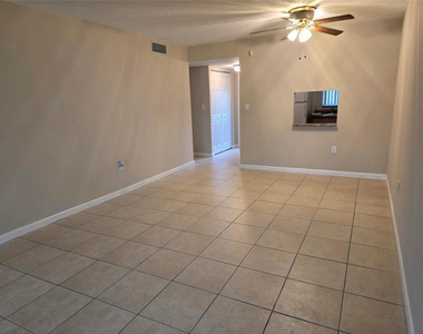 8590 Sunrise Lakes Boulevard - Photo Thumbnail 3