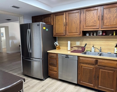 4900 N Ocean Boulevard - Photo Thumbnail 17