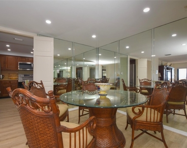4900 N Ocean Boulevard - Photo Thumbnail 3