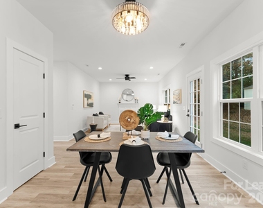 6923 Cascade Dream Court - Photo Thumbnail 12
