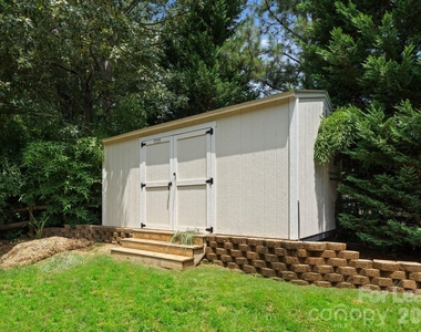 6923 Cascade Dream Court - Photo Thumbnail 30