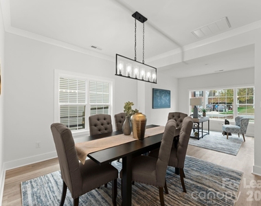 6923 Cascade Dream Court - Photo Thumbnail 7