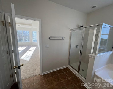 5002 Fine Robe Drive - Photo Thumbnail 17