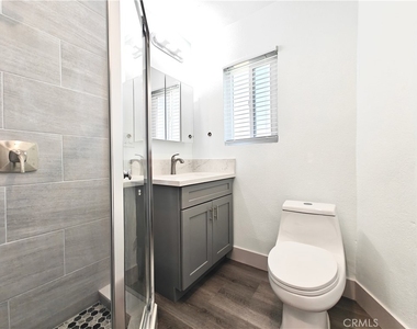 6728 Whittier Avenue - Photo Thumbnail 13