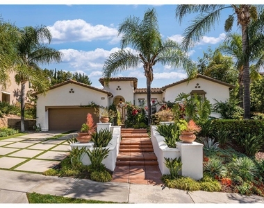 440 Tangerine Place - Photo Thumbnail 1