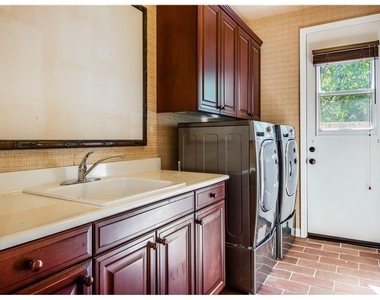 440 Tangerine Place - Photo Thumbnail 19
