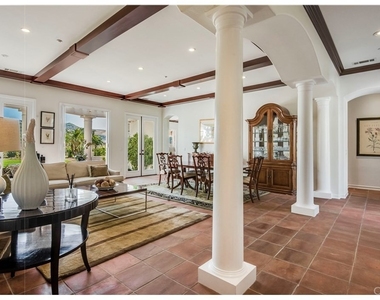 440 Tangerine Place - Photo Thumbnail 3