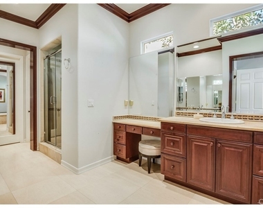 440 Tangerine Place - Photo Thumbnail 16