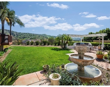 440 Tangerine Place - Photo Thumbnail 20