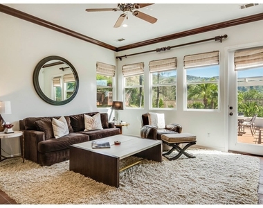 440 Tangerine Place - Photo Thumbnail 6