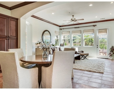 440 Tangerine Place - Photo Thumbnail 10