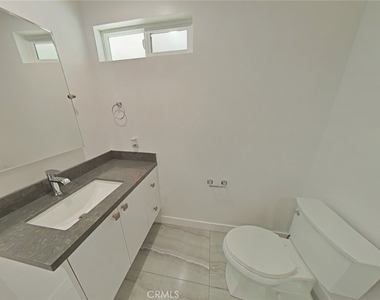17633 Nordhoff - Photo Thumbnail 20