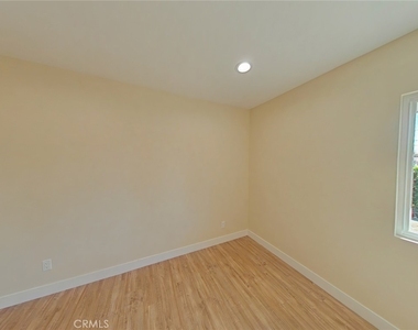 17633 Nordhoff - Photo Thumbnail 19
