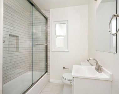 2007 E Villa Street - Photo Thumbnail 8