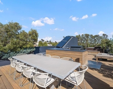 207 Hollister Avenue - Photo Thumbnail 37