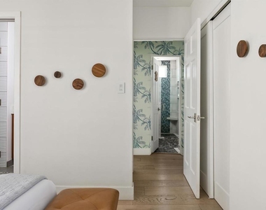 805 Brighton Court - Photo Thumbnail 24