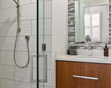 805 Brighton Court - Photo Thumbnail 25