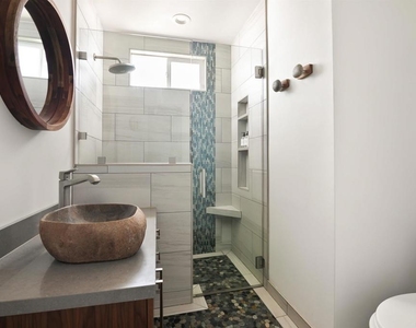 805 Brighton Court - Photo Thumbnail 21