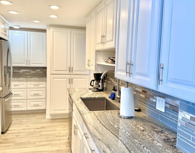 5400 N Ocean Drive - Photo Thumbnail 19