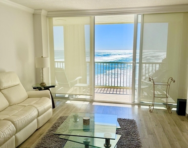 5400 N Ocean Drive - Photo Thumbnail 22