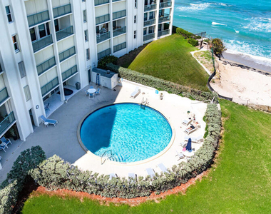 5400 N Ocean Drive - Photo Thumbnail 10