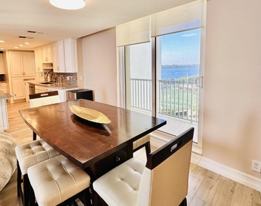 5400 N Ocean Drive - Photo Thumbnail 23