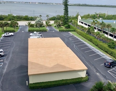 5400 N Ocean Drive - Photo Thumbnail 36