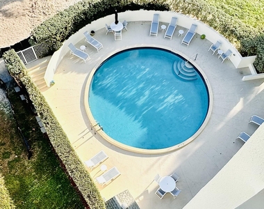 5400 N Ocean Drive - Photo Thumbnail 11