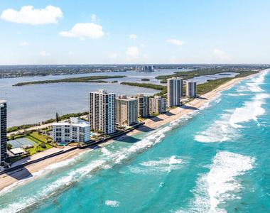 5400 N Ocean Drive - Photo Thumbnail 3