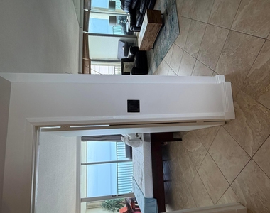 5400 N Ocean Drive - Photo Thumbnail 30